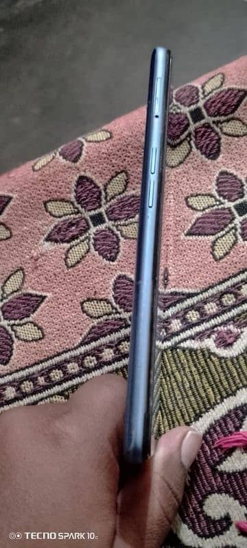 Oppo A16 3/32 &box side figure saaf or koi b fault nahi ghr ka mob hay 2