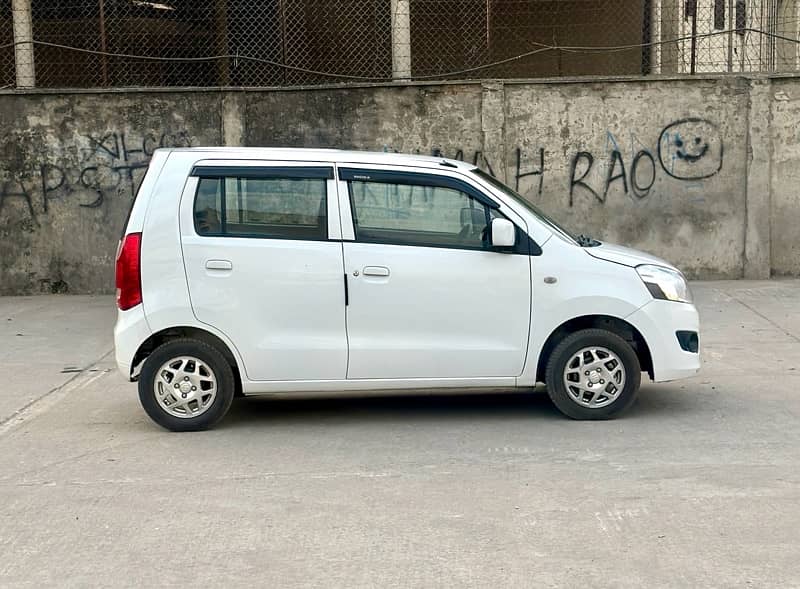 Suzuki Wagon R 2019 1