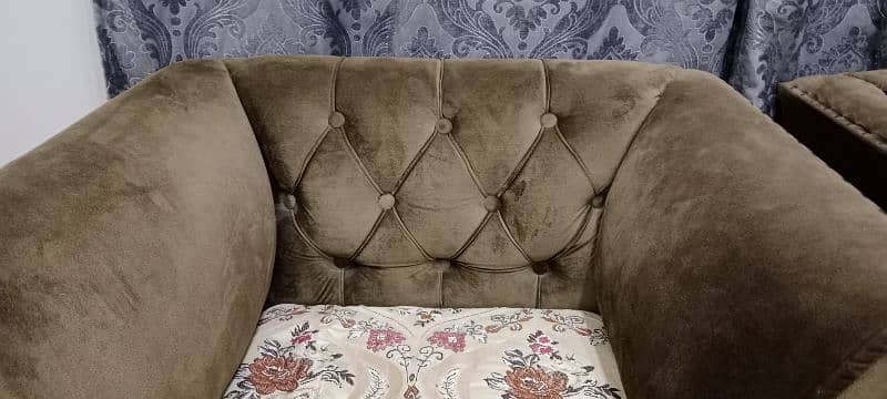 5 seater foam sofa set 8