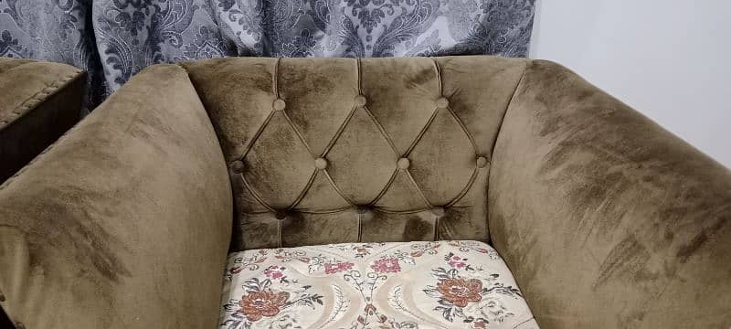 5 seater foam sofa set 10