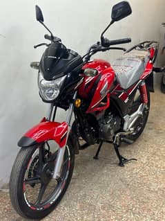 honda cb150f 2023 model ( low millage )