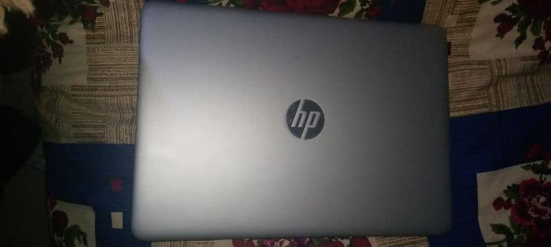 hp laptop 840 G3 1