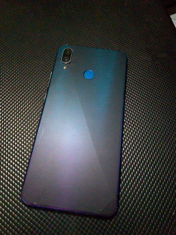 Huawei Nova 3i 4/128 1