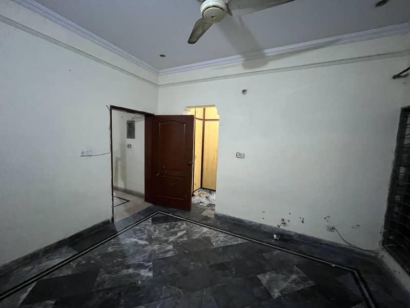 5 Marla Good Condition Upper Portion For Rent In Wapda town phase 1. 0