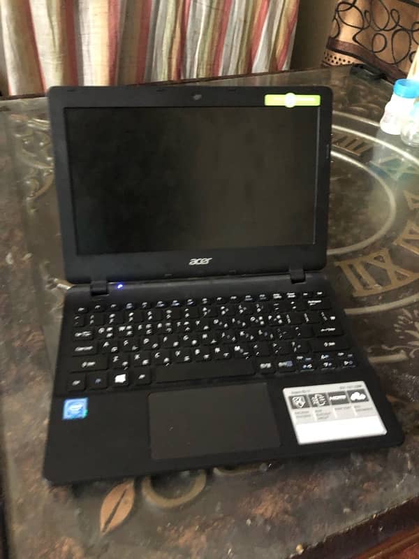 2.32 Acer laptop 1