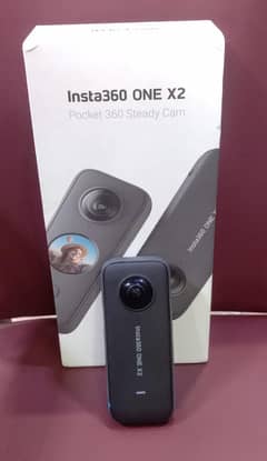 Insta 360 x2 Condition almost new With box and pouch.