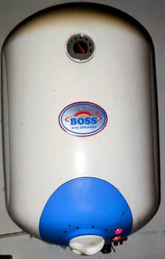 [USED] 10L Boss Electric Geyser for Sale