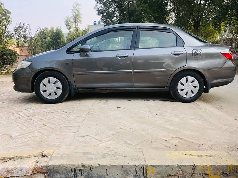 Honda City IDSI 2006 10