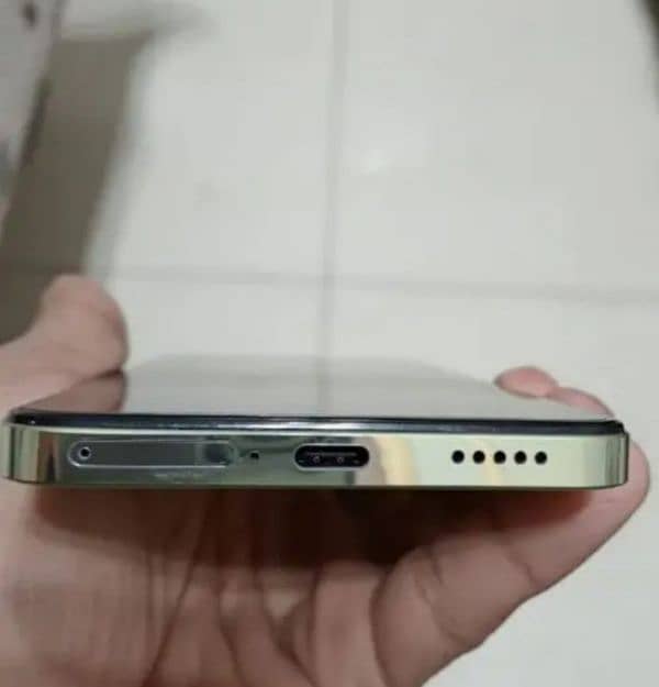 vivo y100 10/10 condition 1