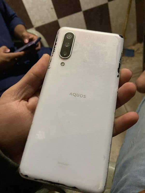 Aquas zero5G basic non pta he 128 gb 0