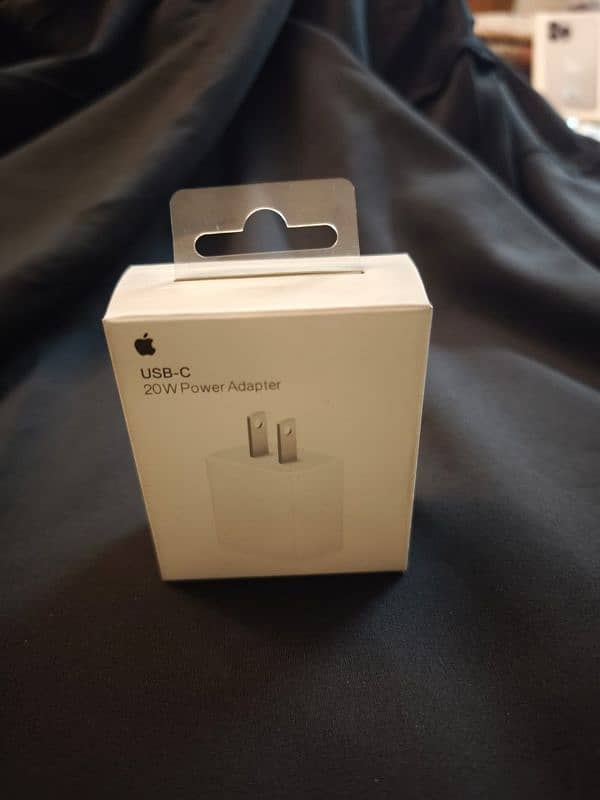 Iphone 15 pro max Orignal charger 0