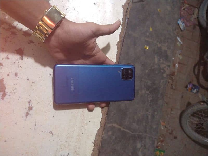 Samsung non pta  price 10000 1