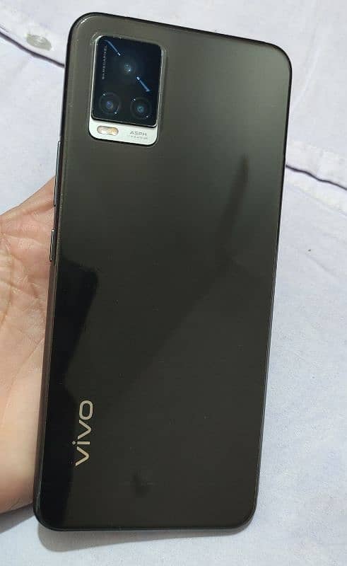 VIVO V20 LUSH CONDITION 10 BY 10 3