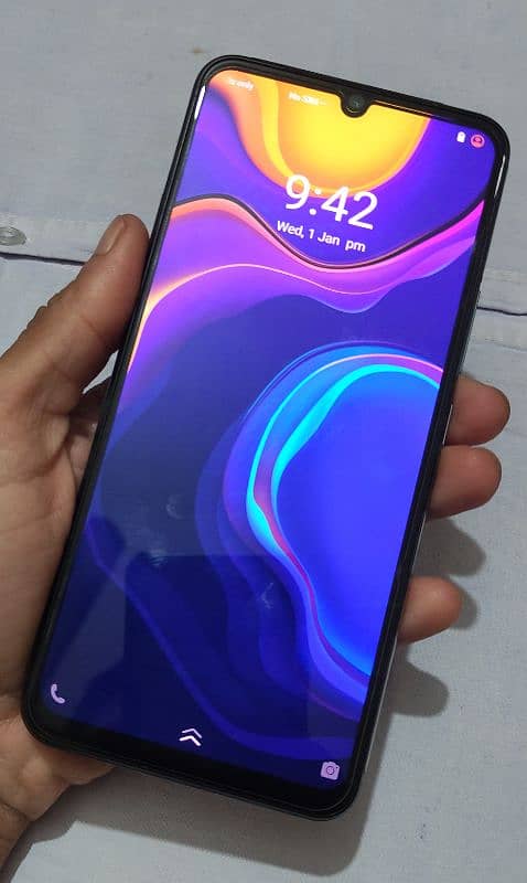 VIVO V20 LUSH CONDITION 10 BY 10 8