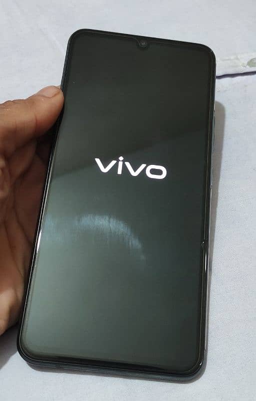 VIVO V20 LUSH CONDITION 10 BY 10 10