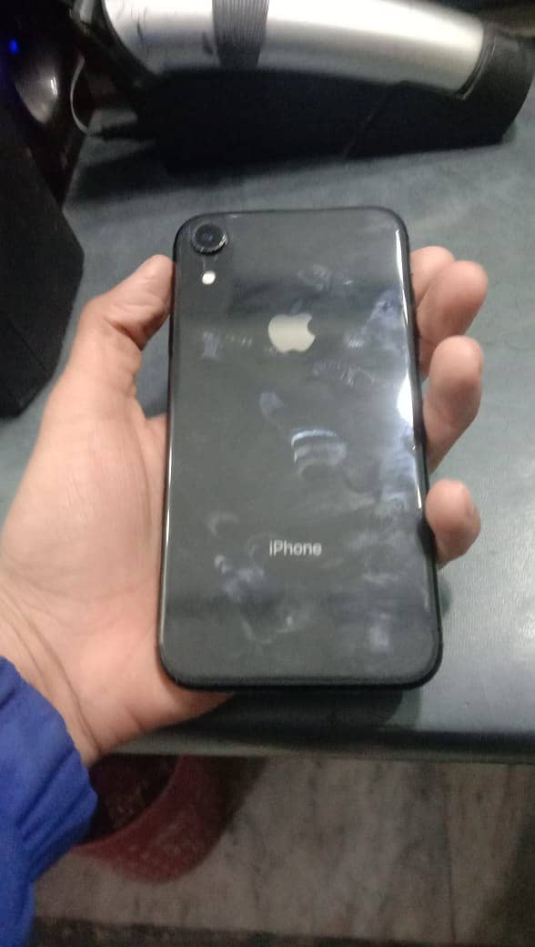 Apple iPhone XR 3