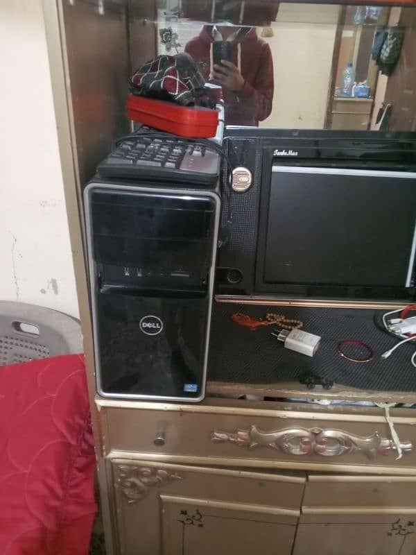 Intel core i3 PC 4gb ram 256 gb hard disk 1gb graphic card 4