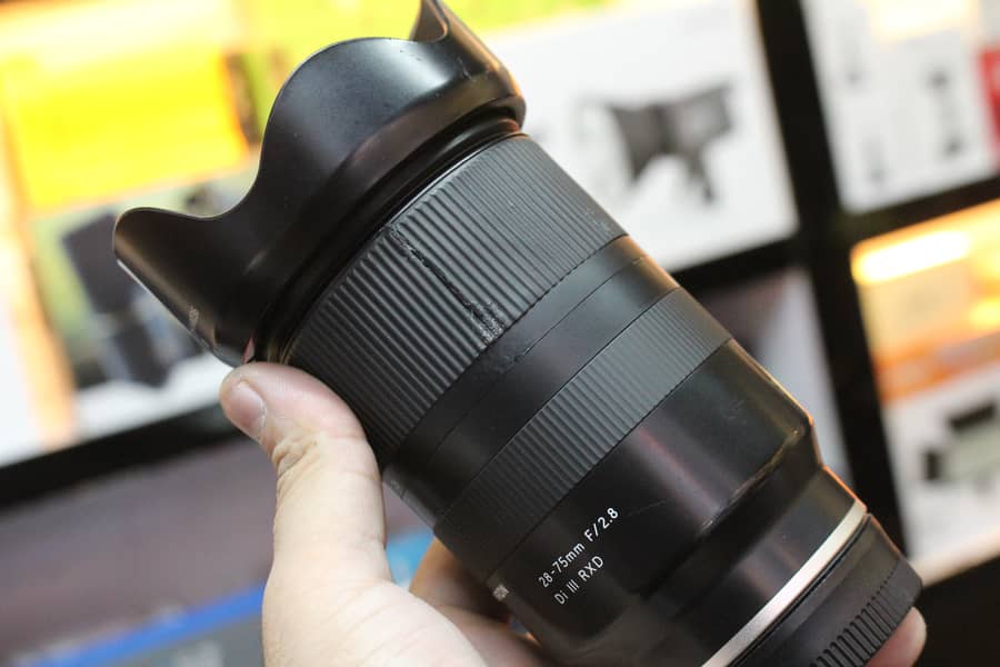 Tamron 28-75mm f/2.8 Di III RXD Lens for Sony 3