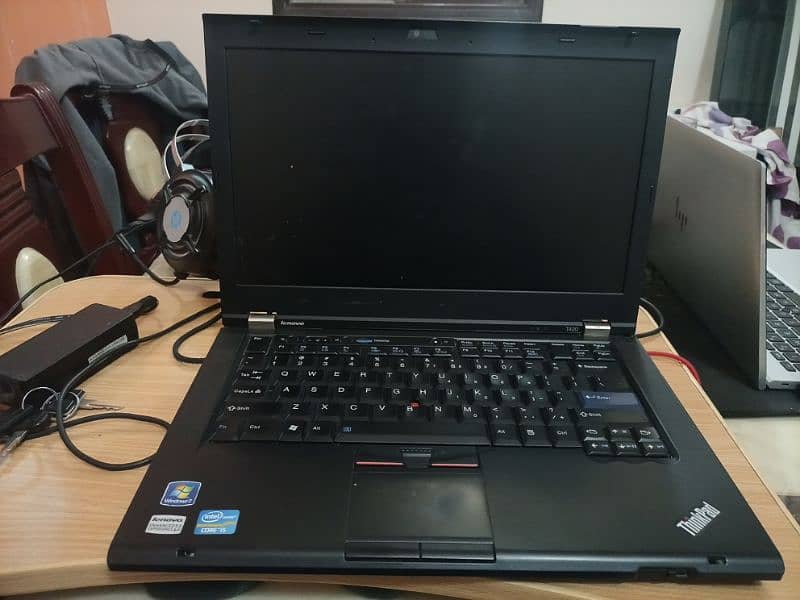 Lenovo Thinkpad T420 core i5 2nd generation 1