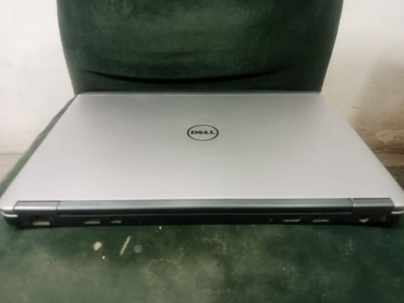 Dell E7440 /4th gen . core i5. 2