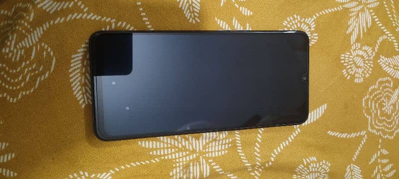 Oppo F15 0