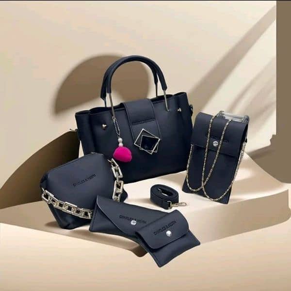 Stylish & Trendy Handbags for Every Occasion – Shop Now! 25%off 2