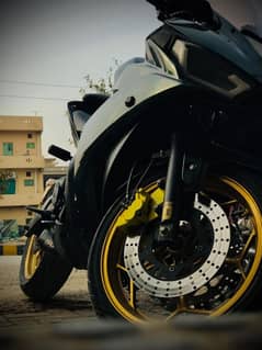 Yamaha R3 (Ghost)