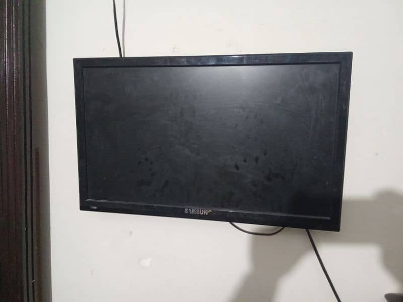 Samsung Original LED 24" frame less Urgent sale 03165162016 1