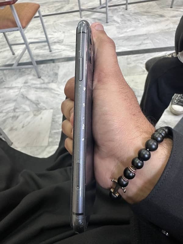 iphone 11 dual PTA 2