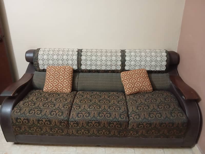 7 seater sofa 0