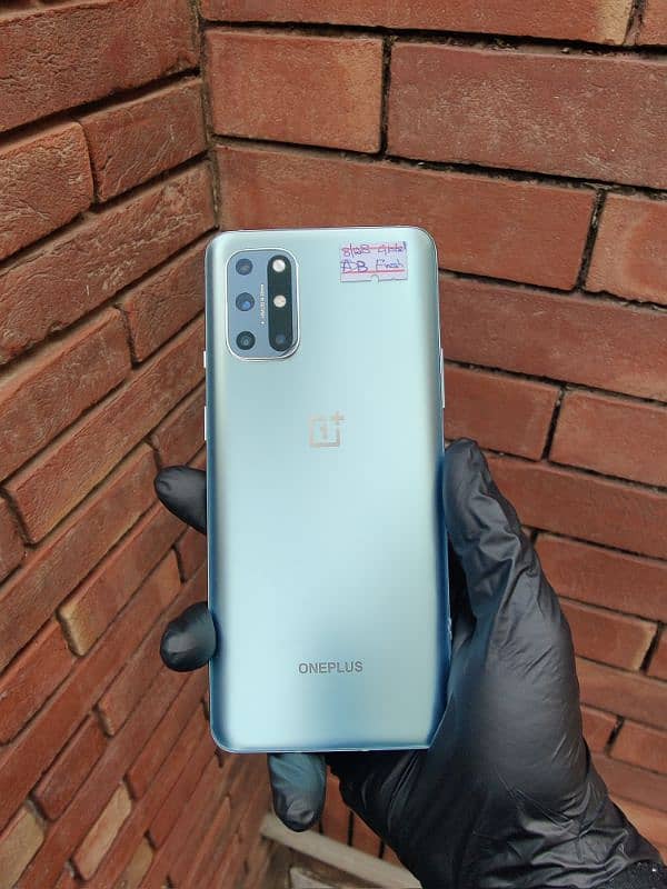 One Plus 8t. . . . . . Global dual sim approved. . . . . . Fresh piece 0