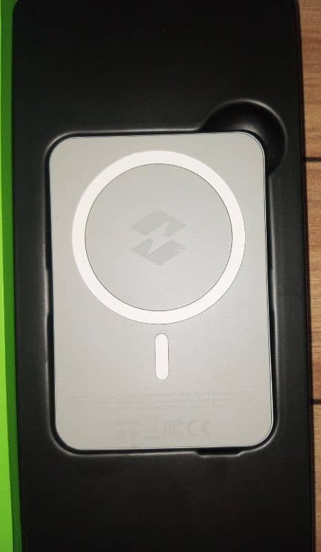 Infinix MagPower Wireless Charger + Portable Battery For Sale 5