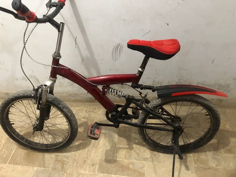 Bicycle available in good condition 2