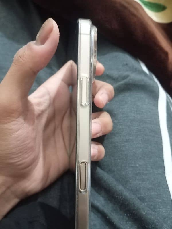 I phone 16 Pro Max (256 GB] NoN Active 1