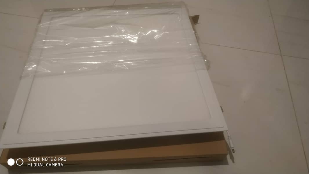 Panel Light 2 x 2 ft (600 x 600 mm) 0