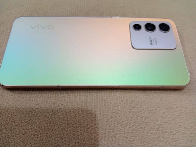 Vivo V23 5G 16/256 0