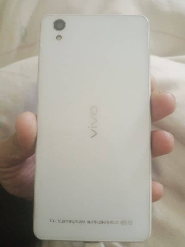 VIVO Y51A 0