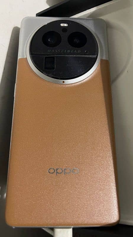 oppo find x6 pro good condition with full box 16/512 official pta 6