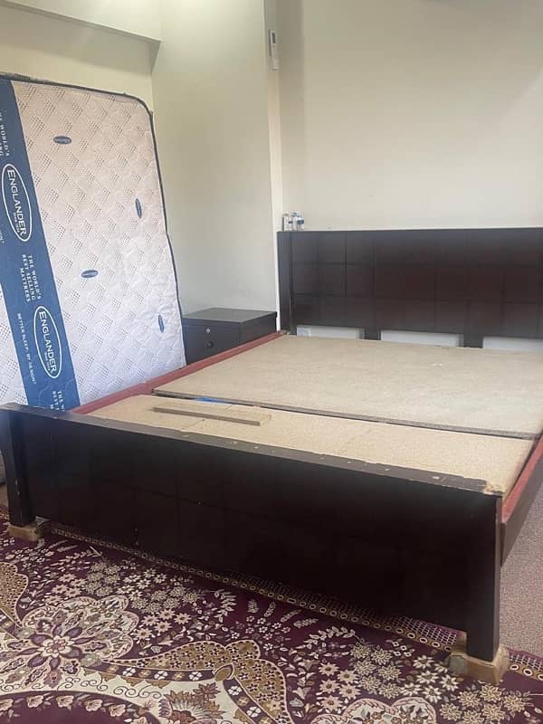 Used double bed with mattress and side tables for sell 2