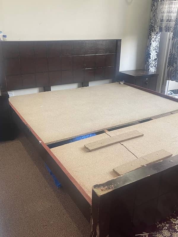 Used double bed with mattress and side tables for sell 13