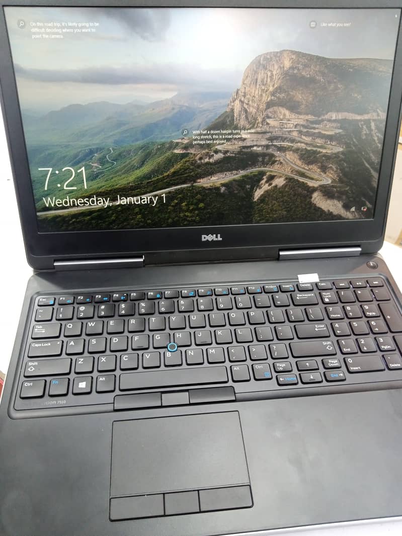 Dell Precision 7510,i7 6thGen, 2Gb Graphic Card Machine 0