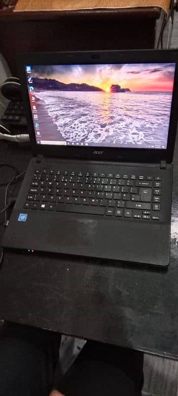 Acer laptop core i3 2nd generation 1