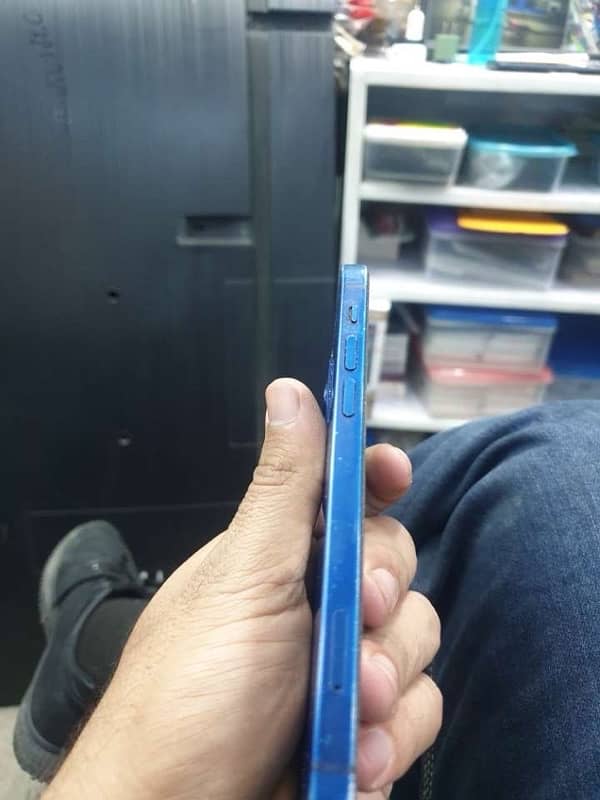 iphone 12 pta approved 256gb 4