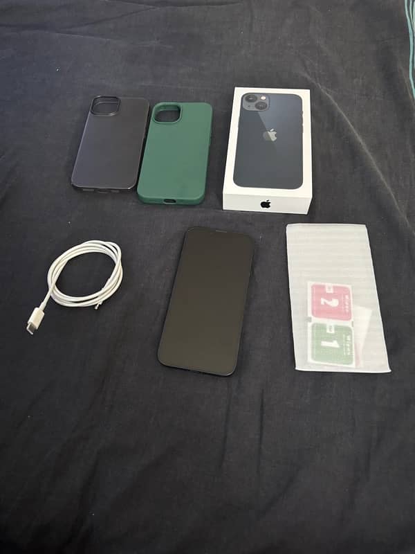 iPhone 13 128GB Midnight 1