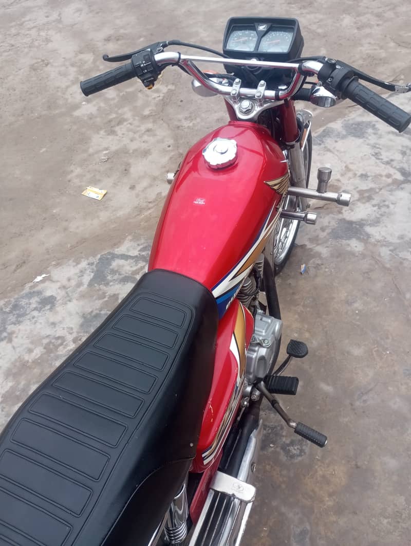 Honda CG 125 2020 6