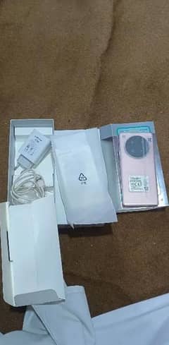 infinix zero 40 full box  . 03178335559