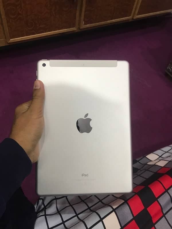 I pad 6th generation 3