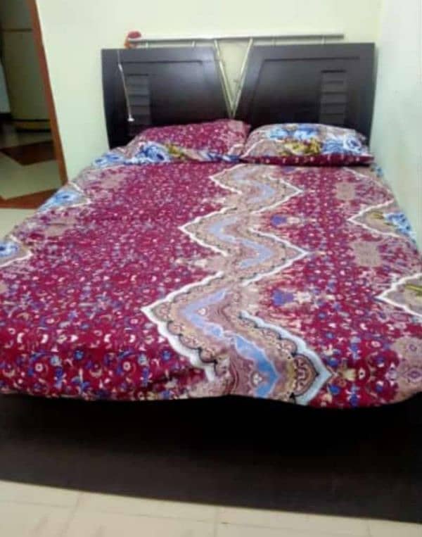 Bed & Mattress for Sale 0