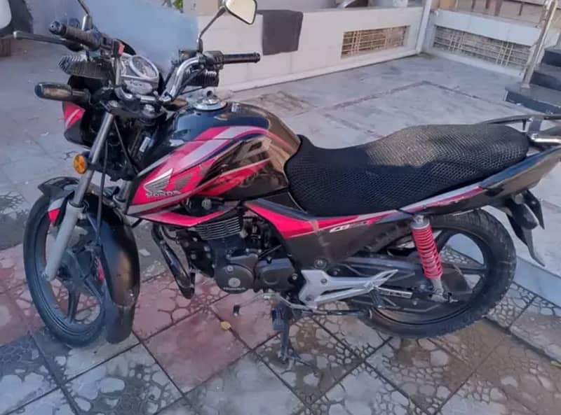 Honda Cb 150F 1