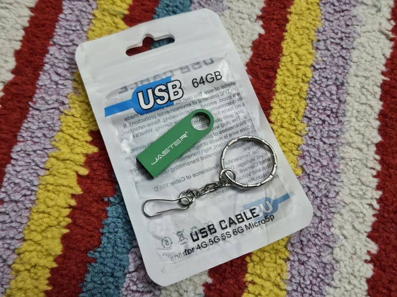 Green Metallic 64GB USB 1